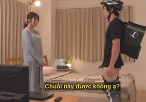 Em lễ tân nguyện bú buồi để không bị trừ lương