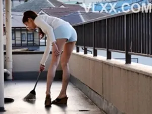Vợ yêu vào viện chăm sóc ông chồng trở thành con mồi cho đám tội phạm hấp diêm