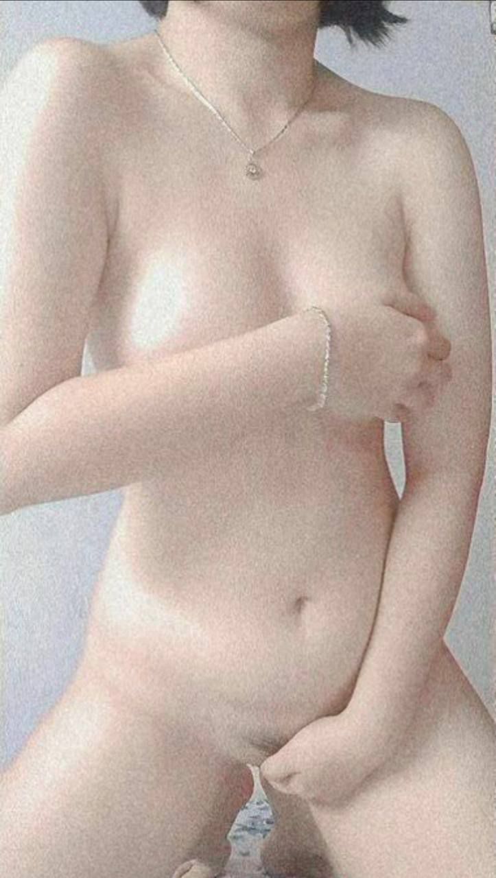 Threesome giá trị cao tương phản con đĩ thoải mái lớn cha cứng nữ thần của bạn là đồ chơi đáy quần của tôi chỉ trả tiền để quan hệ tình dục