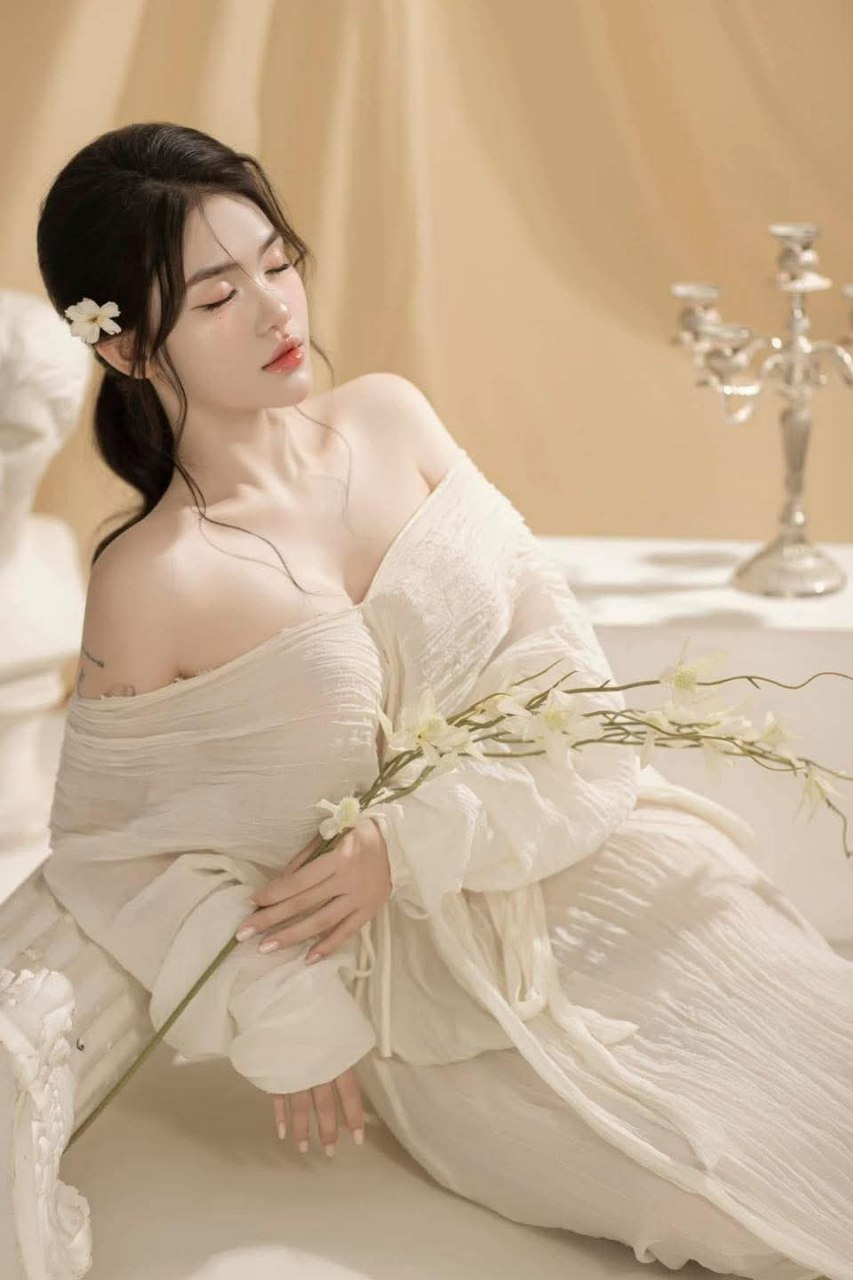 Về quê gặp lại cô bạn giờ đã lớn và ngon vcl
